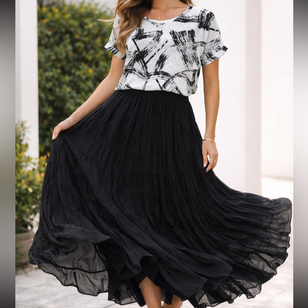 NWT Max Studio Elegant Black Maxi Skirt, size Large